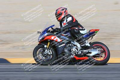 media/Feb-04-2024-SoCal Trackdays (Sun) [[91d6515b1d]]/4-Bowl Backside (11am)/